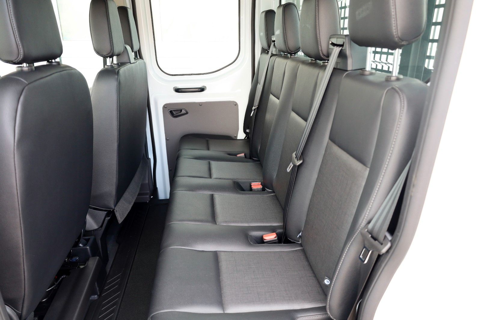 Fahrzeugabbildung Ford Transit Pritsche 350 L3 Doka Trend,5J. Garantie!
