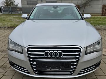 Audi A8 - 5