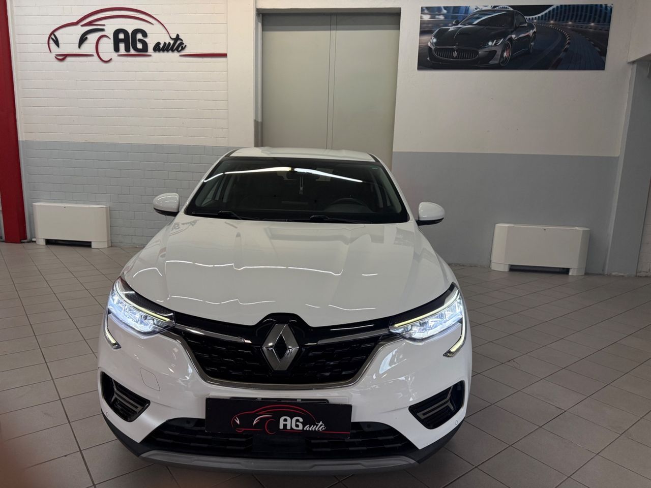 Other Renault Arkana Full Hybrid E-Tech 145 CV Techno imagem 2