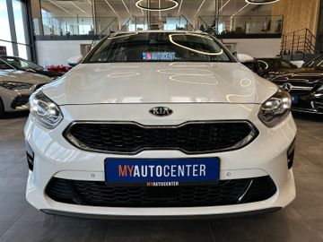 MYAUTOCENTER – Gebraucht- und Jahreswagen mit Werkstattservice in Pfaffenhofen Kia cee'd Sportswagon *Kamera*LED*PDC*