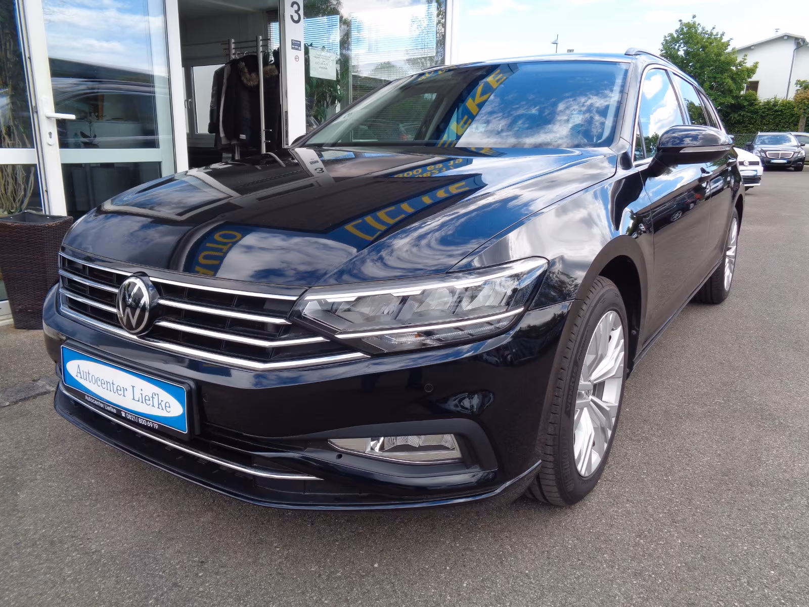 Volkswagen Passat Variant Business*AHK/LED/Navi/ACC*