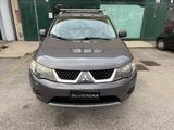 Mitsubishi Outlander 2.2 DI-D Instyle 7 p.ti DPF - gebrauchte Mitsubishi Outlander aus dem Jahr 2009