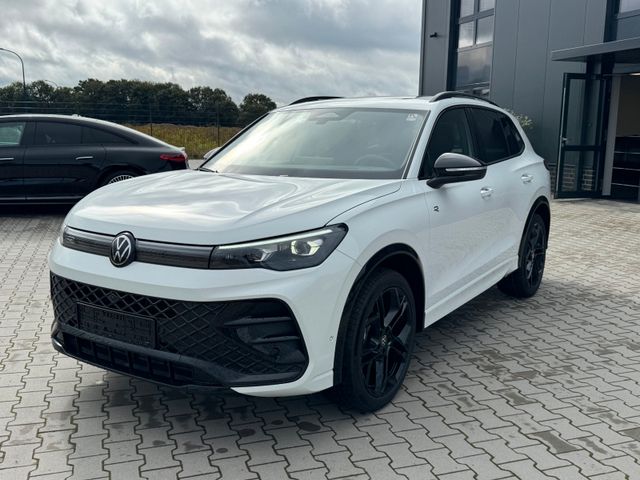 Volkswagen Tiguan R-Line 1.5 TSI R-Line Panorama  Leder