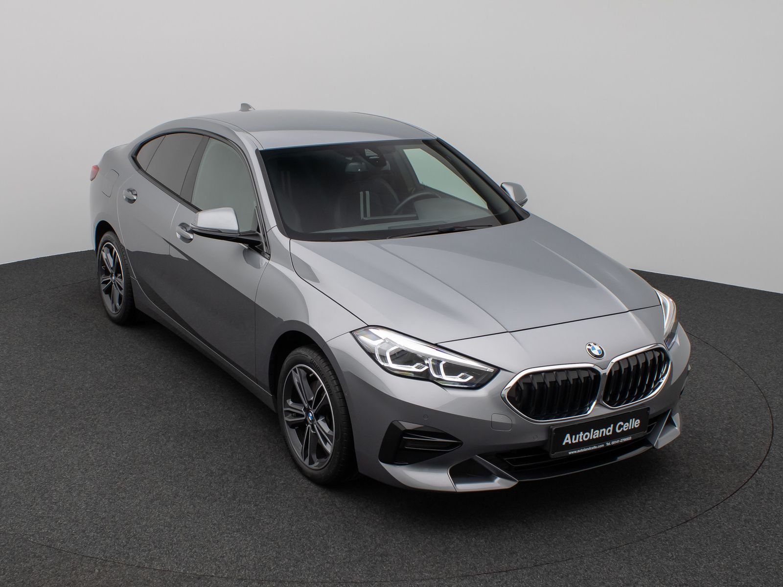 Fahrzeugabbildung BMW 218i Gran Coupé SportLine DAB PDC DrivAssist LED