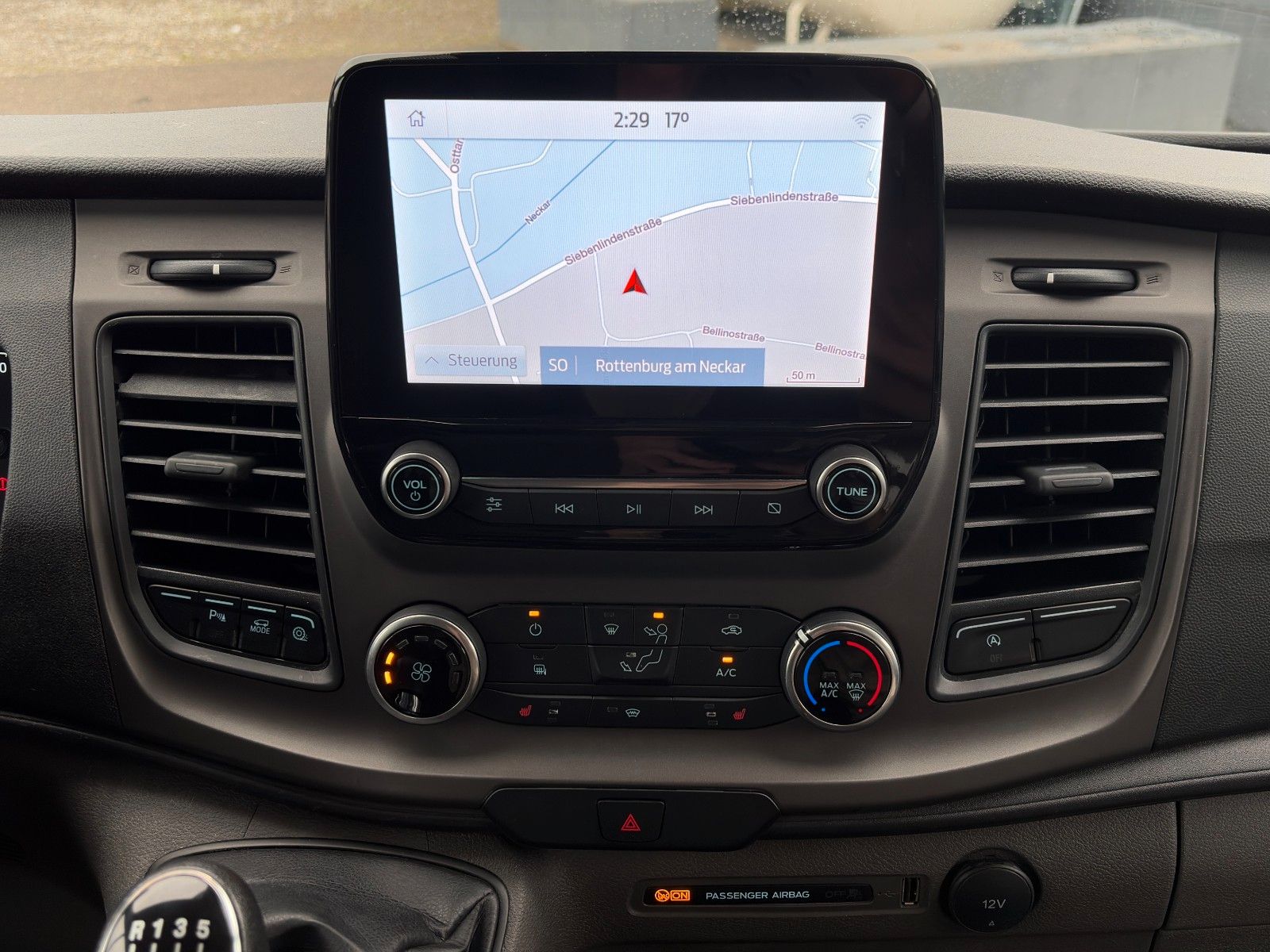 Fahrzeugabbildung Ford Transit Custom 300 L2 H1 Trend Navi Kamera Temp.