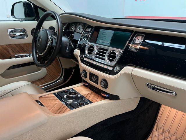 Rolls-Royce Wraith