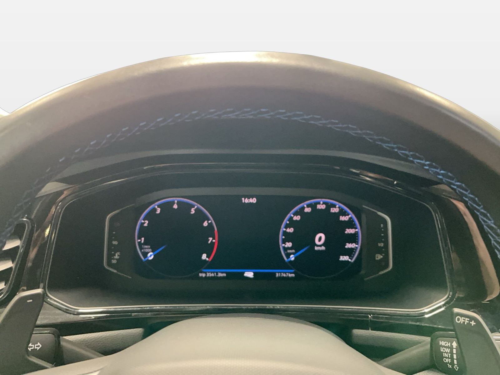 Volkswagen T-Roc - Bild 9