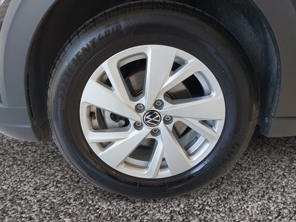 Fahrzeugabbildung Volkswagen Taigo 1.0 TSI Life Anschlußgarantie LED