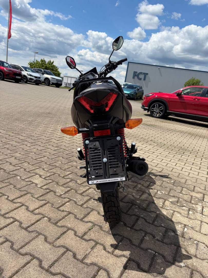 Fahrzeugabbildung Honda CB 125 F