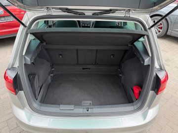 Volkswagen Golf Sportsvan - 5