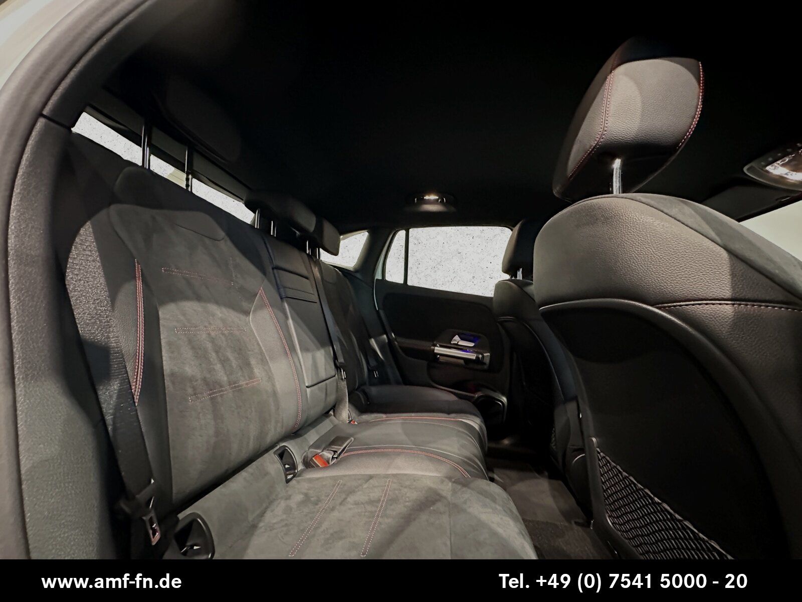 EQA 300 4MATIC AMG-LINE | LED | NAV | RFK | ELHK