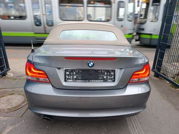 BMW 120 - 6