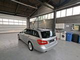 Mercedes-Benz E 200 CGI BlueEfficiency AHK/SHZ/wenig KM - aus 2010: Kombi