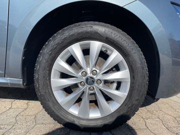 Fahrzeugabbildung SKODA Kamiq 1.0 TSI Ambition DSG Navi DAB Virtuell uvm
