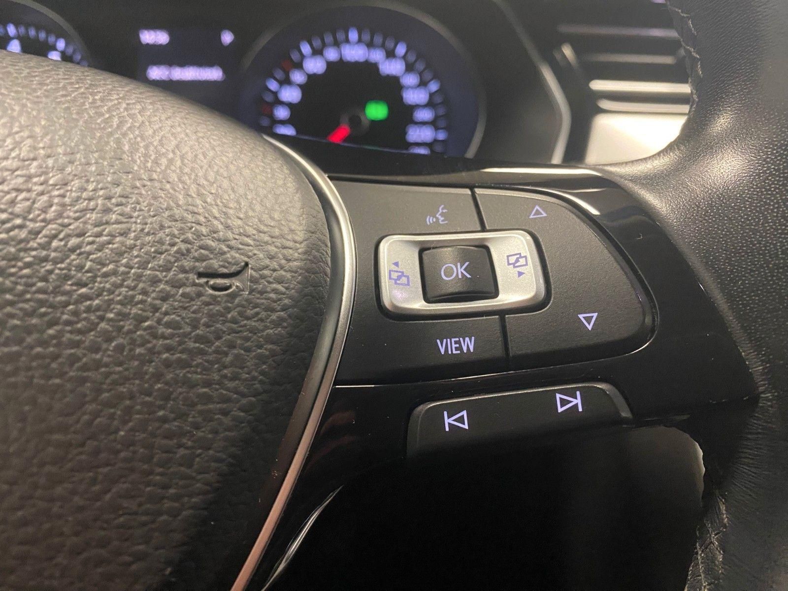 Fahrzeugabbildung Volkswagen Passat Variant 1.5 TSI OPF DSG Comfortline+NAVI+
