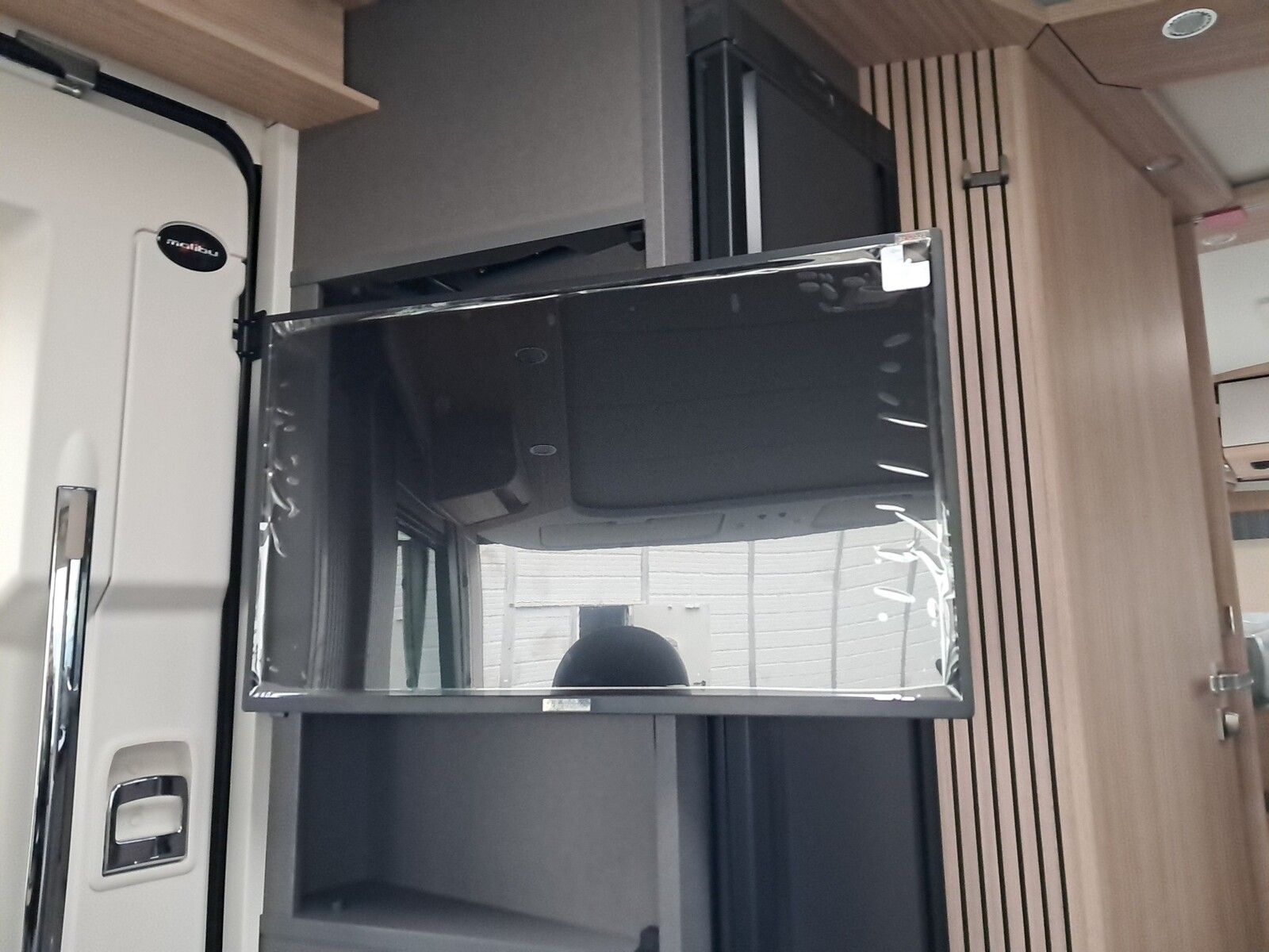 Fahrzeugabbildung Malibu I 450 RB LE comfort Navigation, RFK, TV