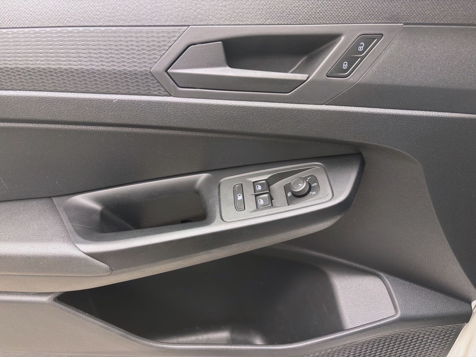 Volkswagen Caddy - Bild 10