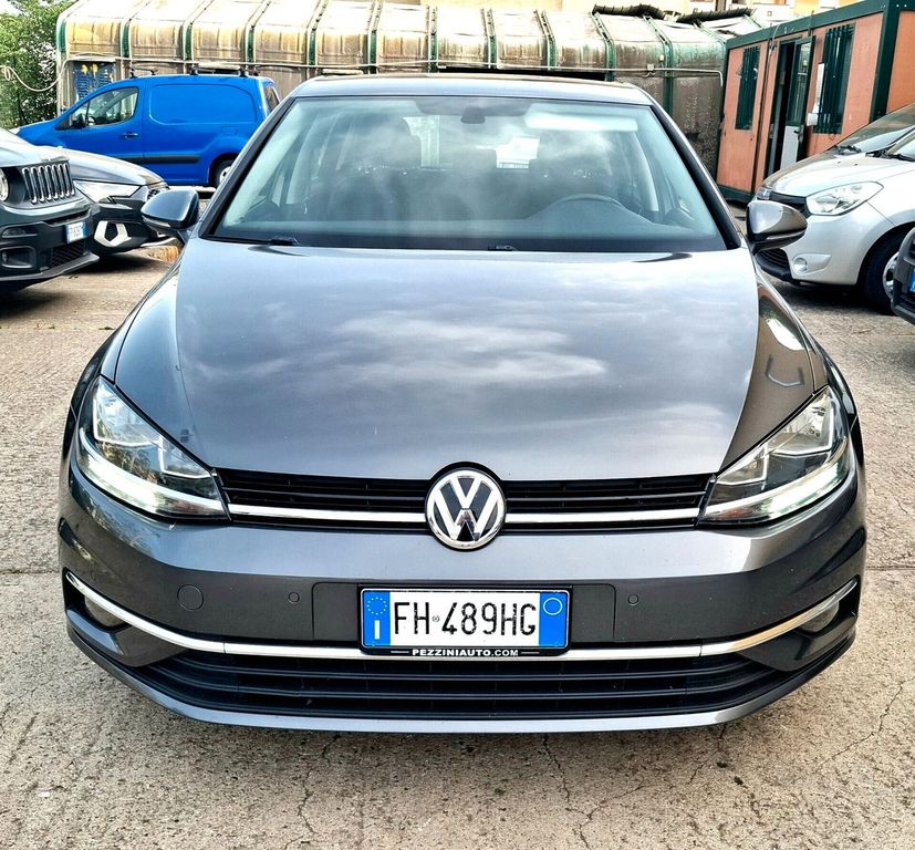 Image of Volkswagen Golf