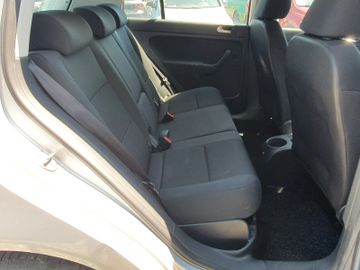 Volkswagen Golf - 12