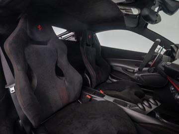 2019 Ferrari 488 PISTA — миниатюра 19