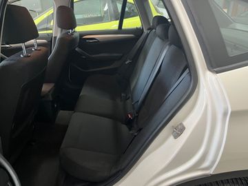 BMW X1 - 11