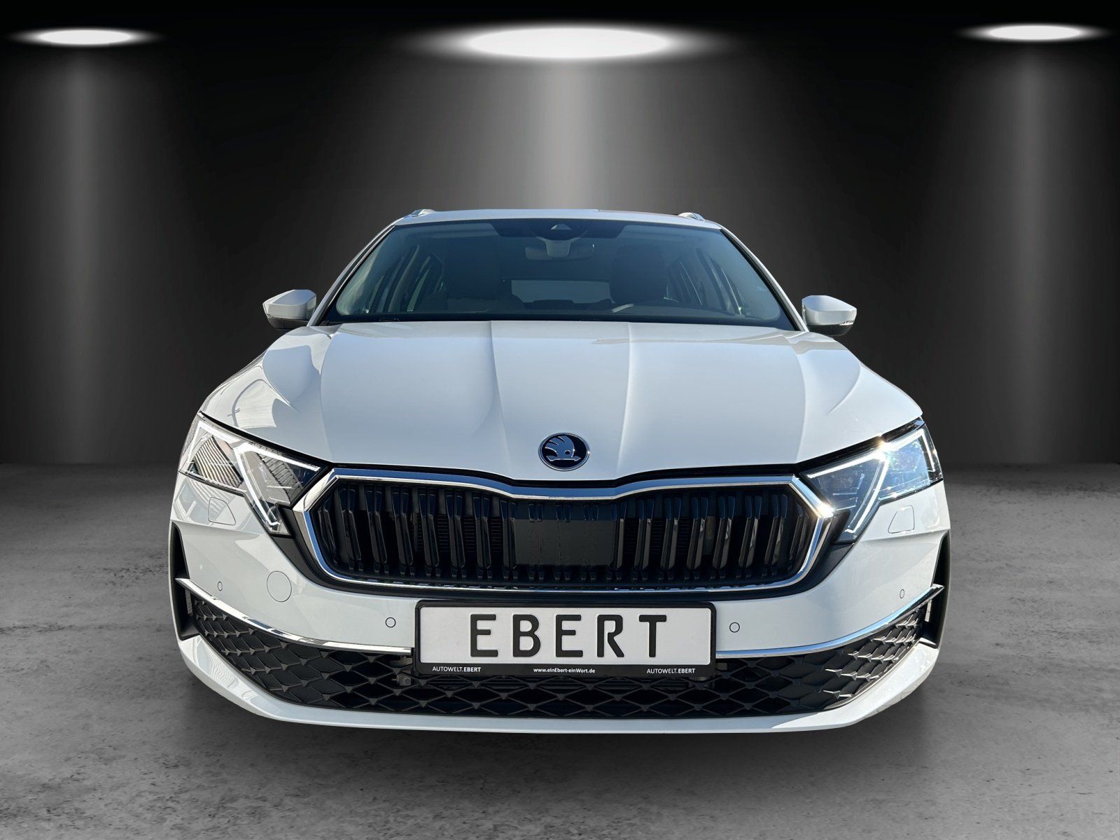 Fahrzeugabbildung SKODA Octavia 1.5 TSI mHEV Selection/KAMERA/LED/ACC/