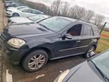 Mercedes-Benz Mercedes ML 320 CDI  4 MATIC AMG - Mercedes-Benz ML 320: AMG