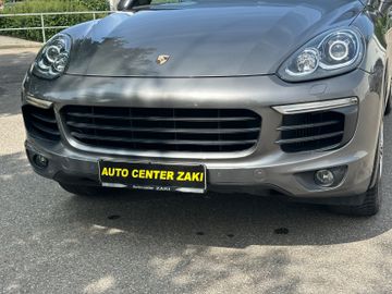 Porsche Cayenne - 9