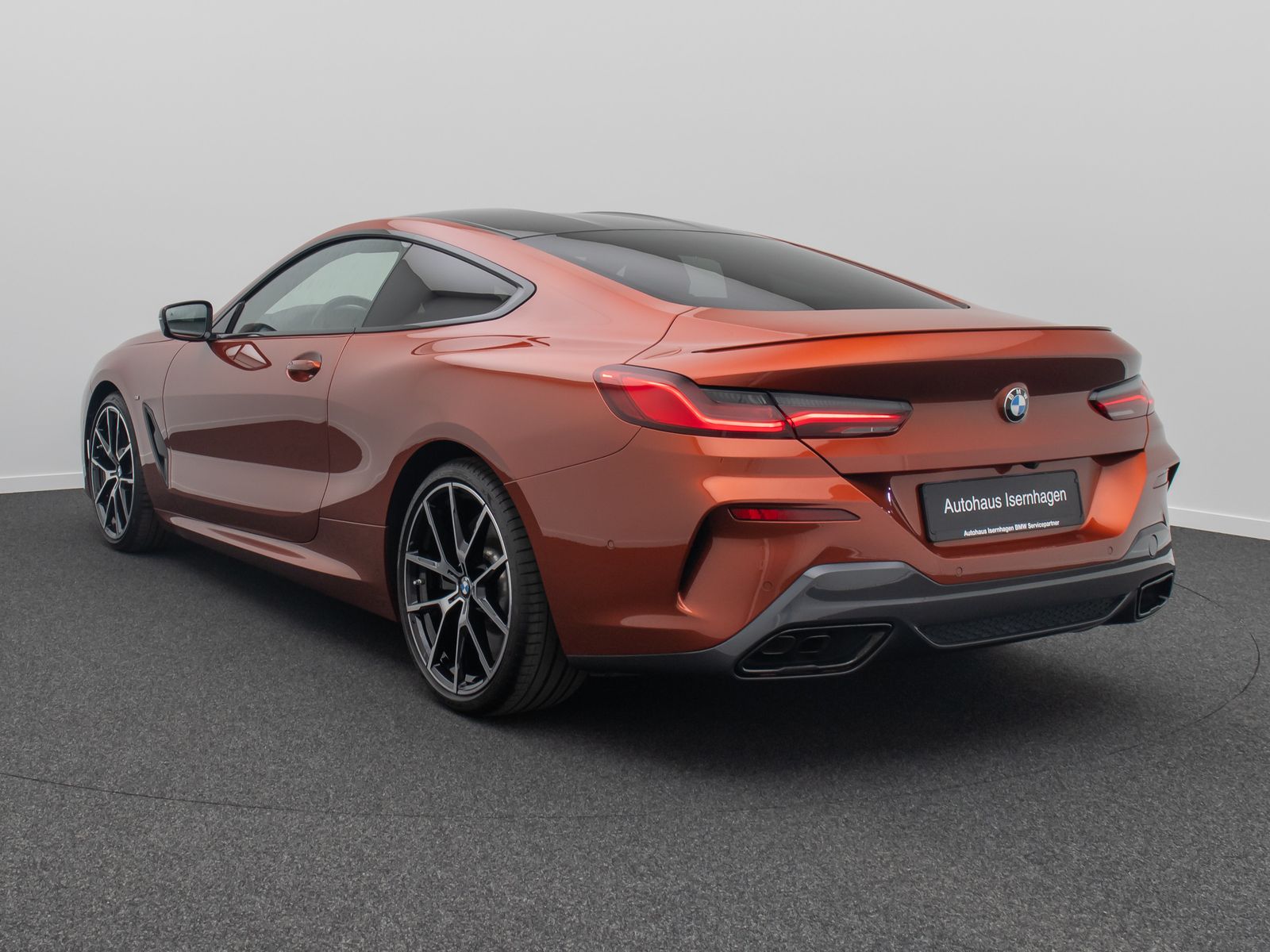 Fahrzeugabbildung BMW M850i xD Laser Kamera HUD DAB H/K SoftCL 20Zoll