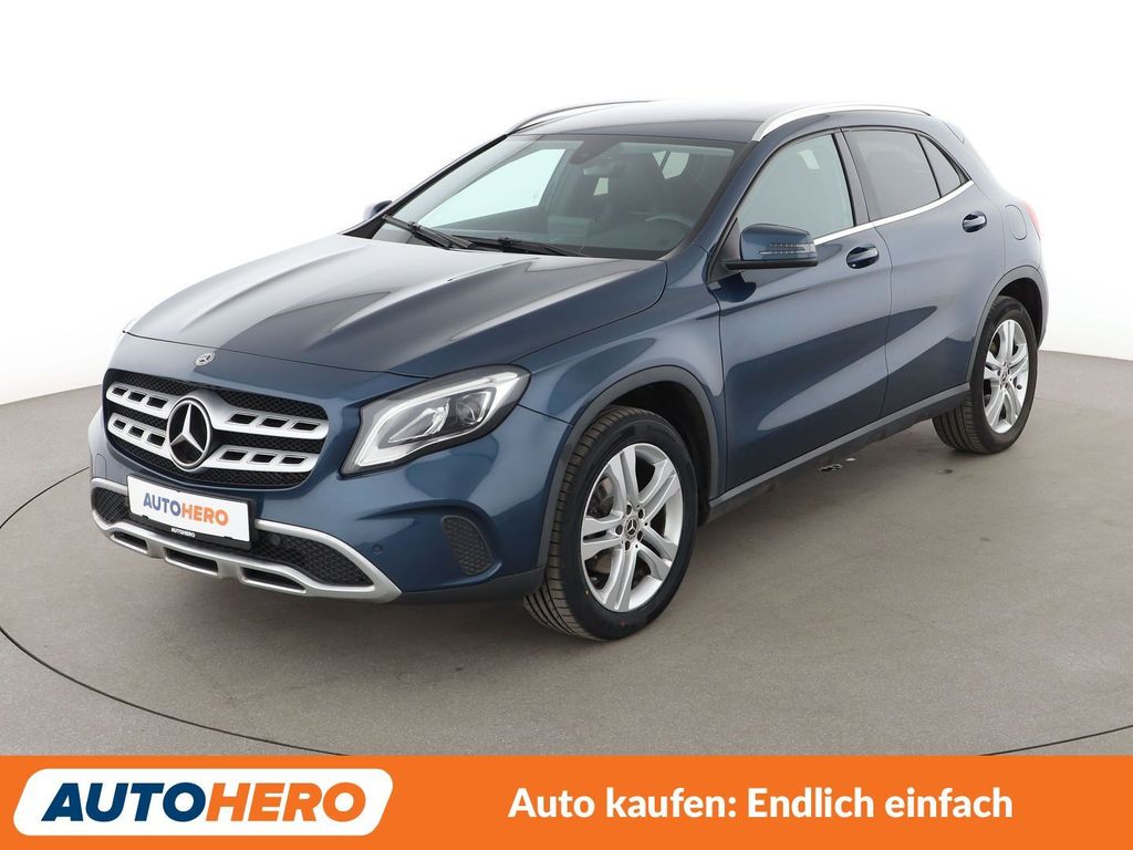 Image of Mercedes-Benz GLA 220