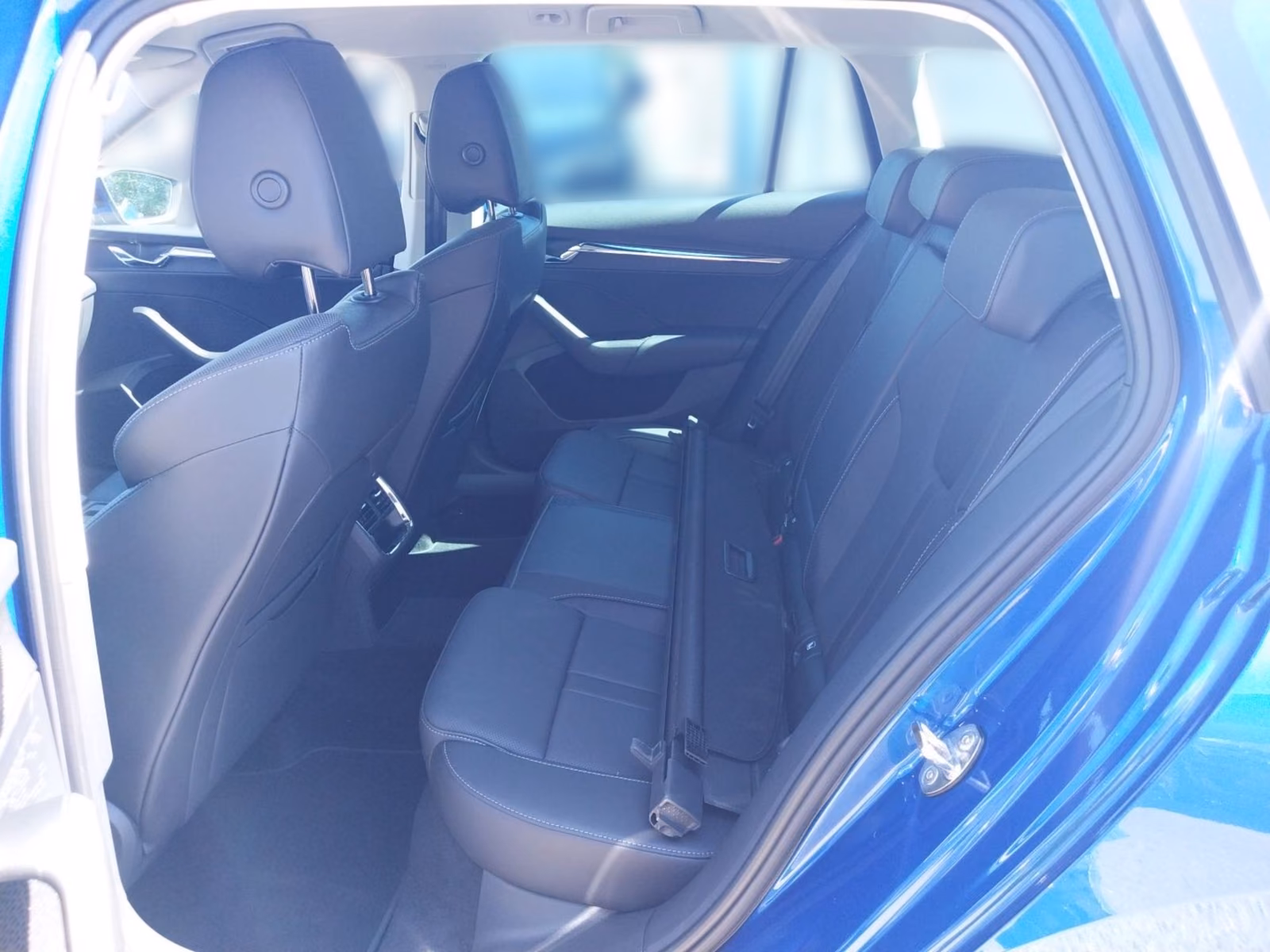 Skoda Octavia Combi Style 4x4 *AHK*NAVI*LEDER*ACC*HEAD, миниатюра 9