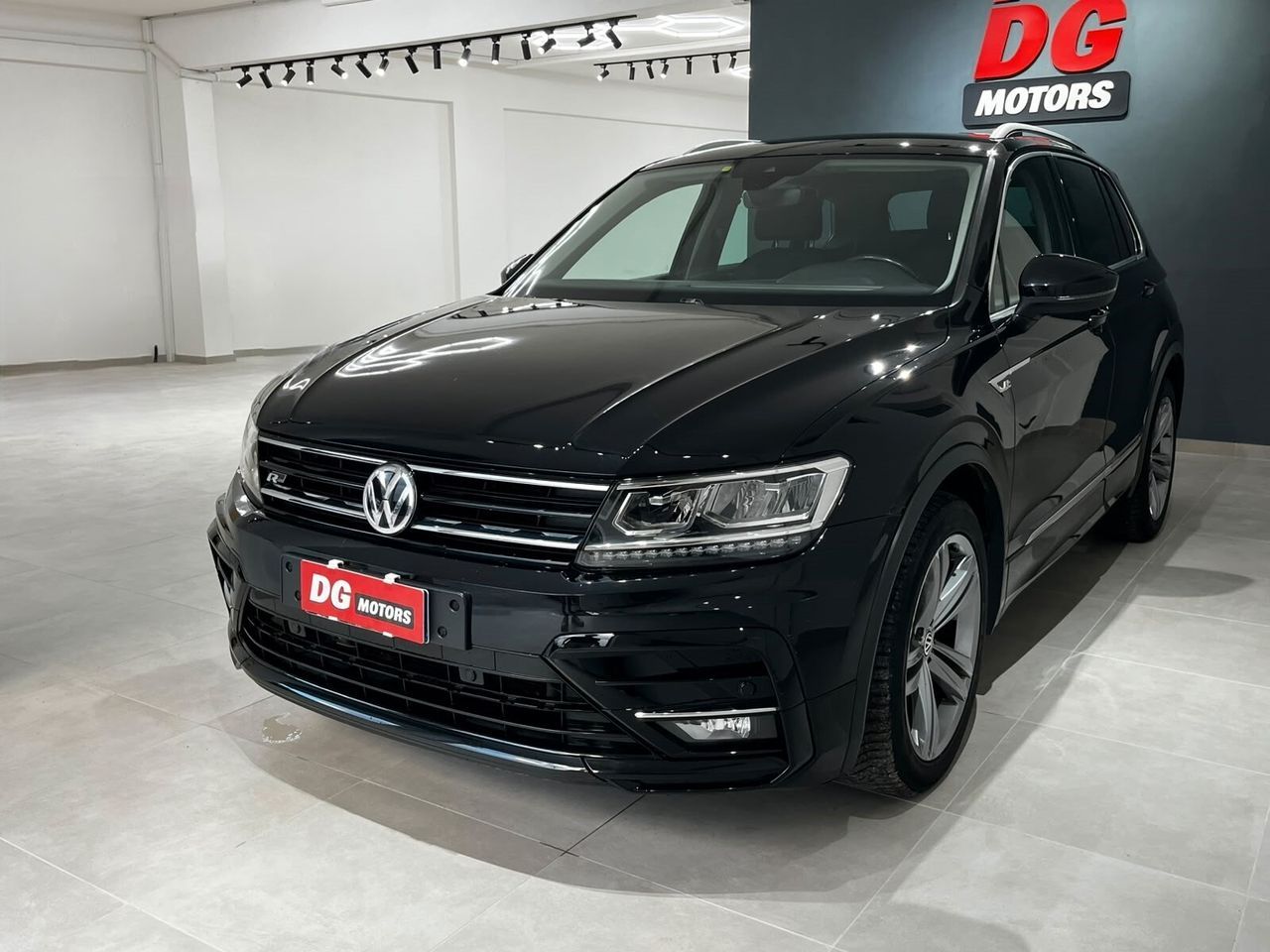 Volkswagen Tiguan 2.0 TDI SCR DSG Advanced BlueM