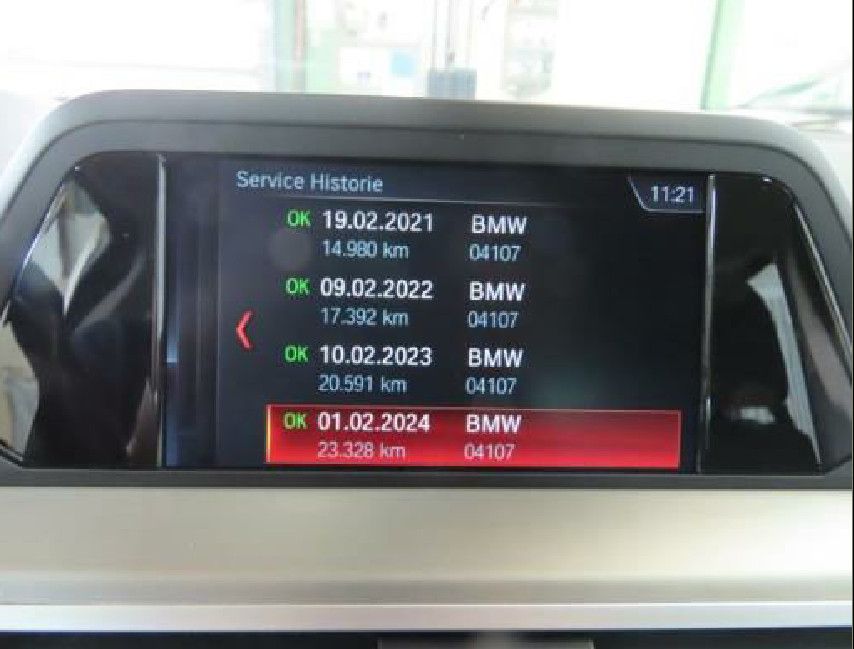 Fahrzeugabbildung BMW X3 xDrive 20d Aut. LED+/NAVI/STANDHZ/HUD/SHZ