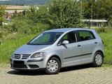 Volkswagen Golf Plus 1.6 Automatik Sportline guter Zustand - VW Golf Plus Gebrauchtwagen in Stuttgart