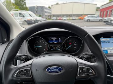 Ford Focus Turnier Titan.+Autom.+Xen+AHK++Navi+SHZ+Ka