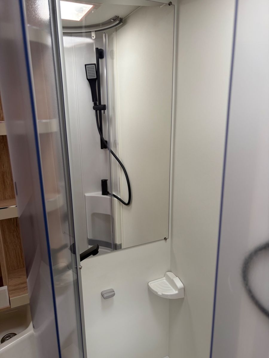 Fahrzeugabbildung Eura Mobil Profila T 695 EB *SONDERPREIS*