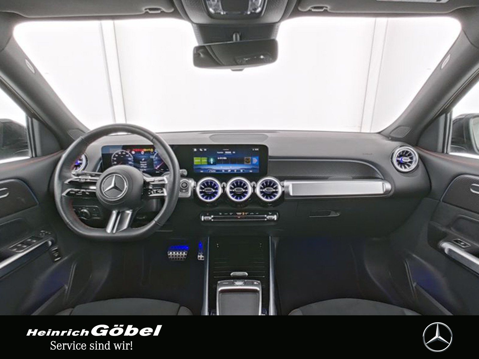 Fahrzeugabbildung Mercedes-Benz GLB 200 AMG+LED+KAMERA+AMBIENTE+NIGHT+WINTER.P