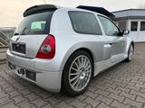 Renault Clio II V6 3.0 Sport Phase 2, nur 41t km - Renault Clio mit Benzin-Antrieb: Sportwagen
