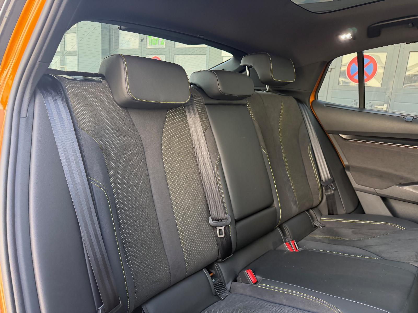 Skoda Enyaq RS*ACC*SZHZNG*NAVI*360°*CARPLAY*AMBIENTE*