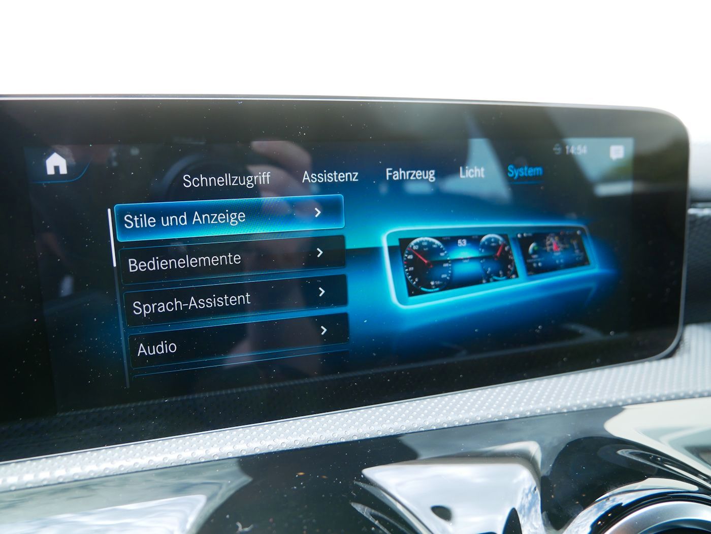 Fahrzeugabbildung Mercedes-Benz CLA 250 SB 4Matic LEDER LED Business-Paket DCT