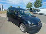 Volkswagen Caddy PKW Euro 6 BMT 2xSchiebetür 7 Sitzer - VW Caddy Gebrauchtwagen in Nürnberg
