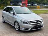 Mercedes-Benz B -Klasse B 250*XENON*NAVI*ACC*PANO* - Mercedes-Benz B 250 aus 2013
