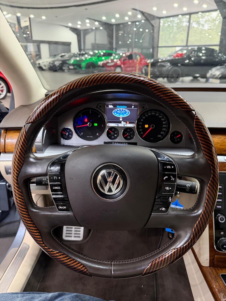 Volkswagen Phaeton V6 TDI 5-Sitzer 4M Lang *94 € pro Monat