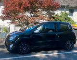 Renault Twingo RIP Curl Tüv 2027 8-Fach Bereift - Renault Twingo: Rip Curl