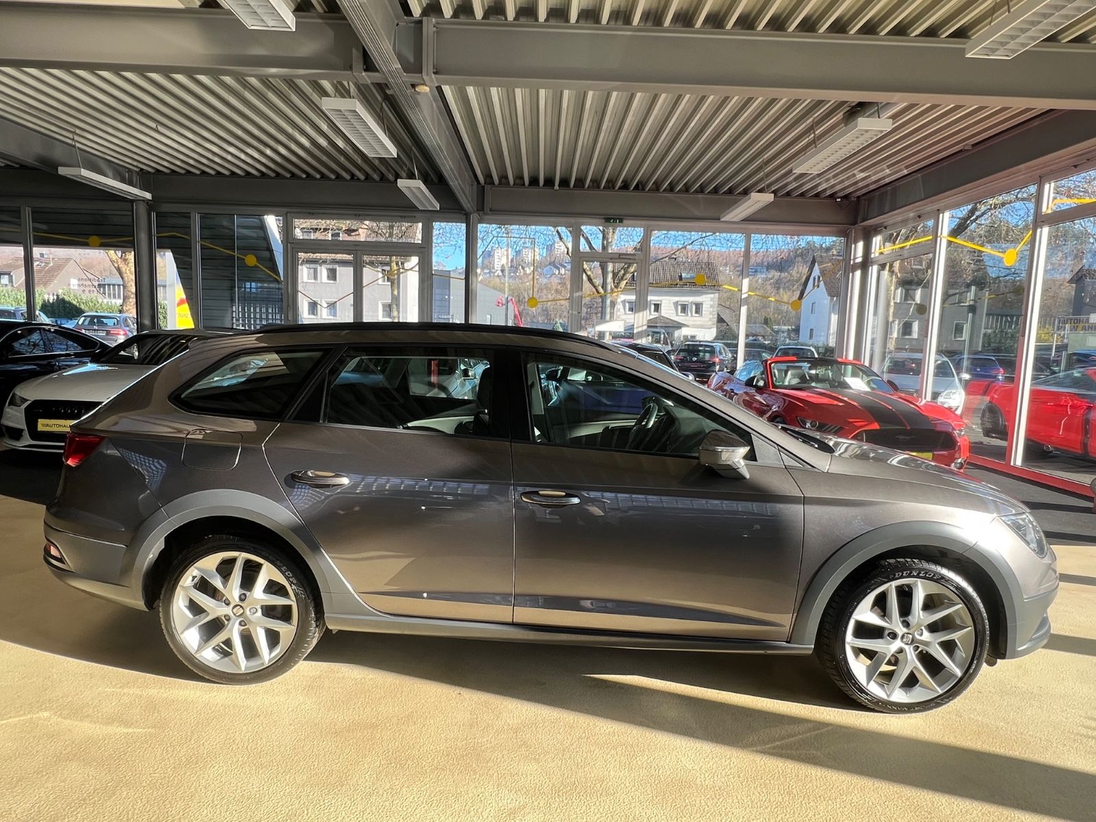 Fahrzeugabbildung SEAT Leon 2.0 TDI ST X-Perience 4Drive