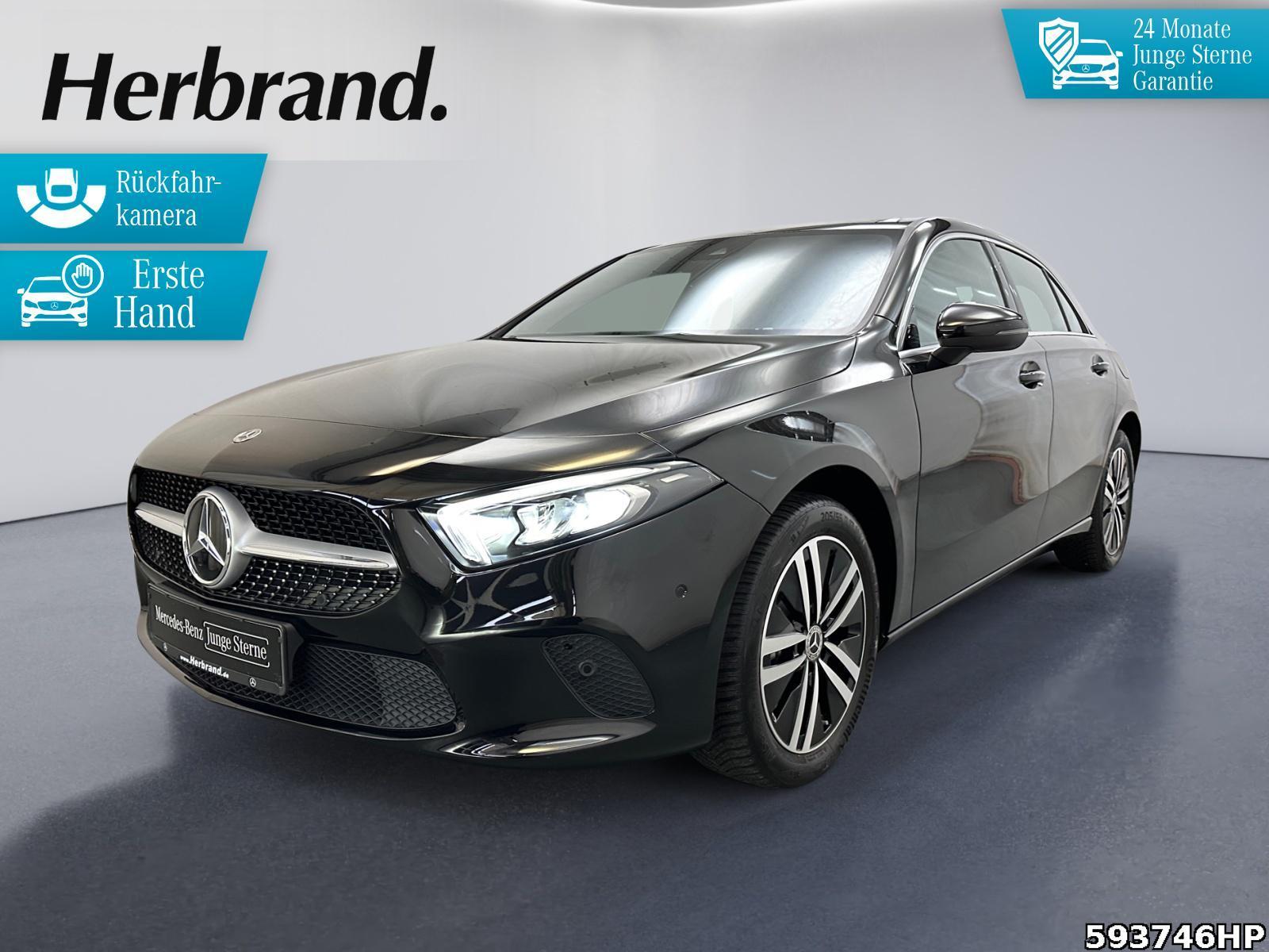 Mercedes-Benz A 250 e Progressive  Kamera smartphone integr.