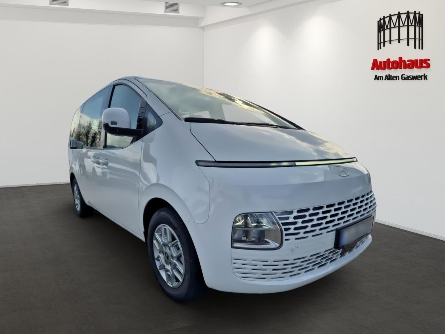 Hyundai Staria – Bild 2