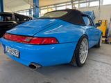 Porsche 993 Carrera Cabriolet Carrera - blaue Porsche 993