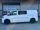Volkswagen T7 Kombi Mixto 2x Schiebetüre+6-Si+18" ALU+LED - Volkswagen T7 Kombi mit Diesel-Antrieb: Automatik