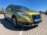 Suzuki SX4 S-Cross Comfort 4x4 - Suzuki SX4 mit Panoramadach